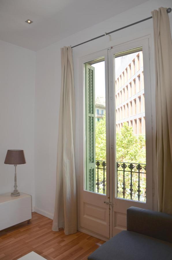 Claris Apartments Barcellona Esterno foto