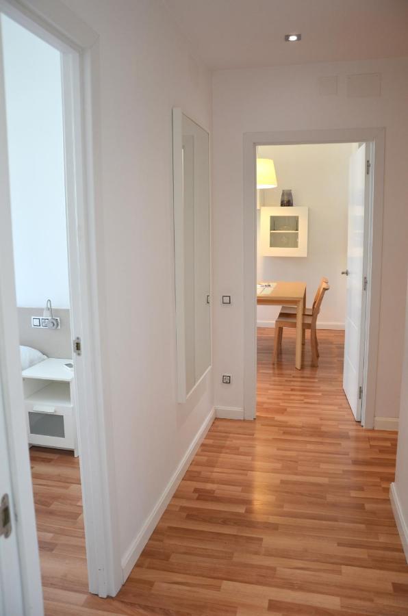 Claris Apartments Barcellona Esterno foto